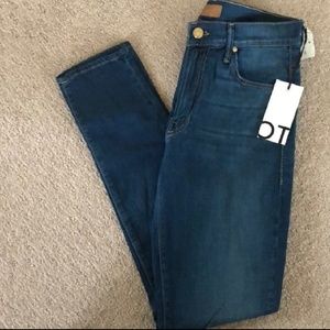 NWT Mother High Waisted Looker Skinny Jeans